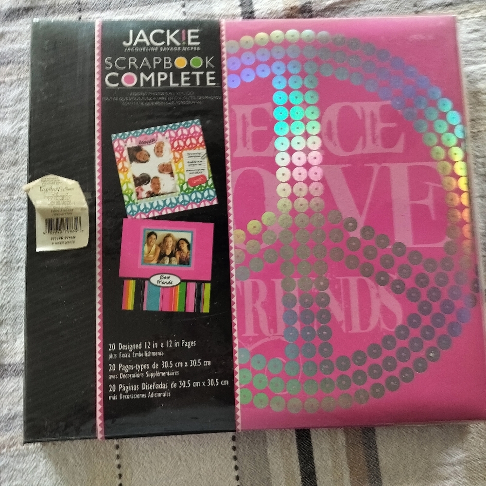 Tapestry By C.R. Gibson Complete‎ Scrapbook Peace Love Friends